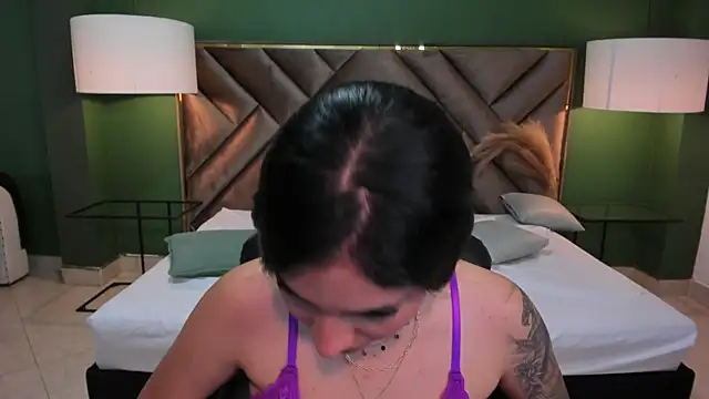 Mia Elowen online show from January 30, 2025, 2:27 am