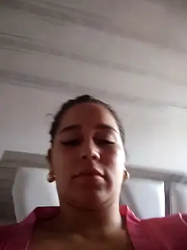 LaurenWelly  online show from September 18, 2025, 9:51 pm