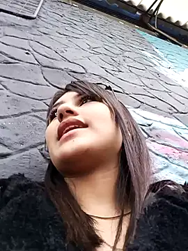 Snapshot of Nicky-7 chatting on February 13, 2025, 9:17 pm Nicky-7 online show from February 13, 2025, 9:17 pm