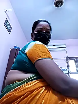 Snapshot of Tamil_sreelekha chatting on March 8, 2025, 5:07 am Tamil sreelekha online show from March 8, 2025, 5:07 am