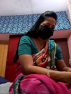 Snapshot of Tamil_sreelekha chatting on December 1, 2025, 4:30 pm Tamil sreelekha online show from December 1, 2025, 4:30 pm