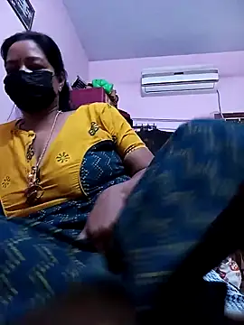 Snapshot of Tamil_sreelekha chatting on March 4, 2025, 4:49 am Tamil sreelekha online show from March 4, 2025, 4:49 am