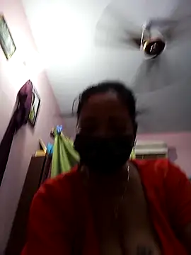 Snapshot of Tamil_sreelekha chatting on September 28, 2025, 2:18 am Tamil sreelekha online show from September 28, 2025, 2:18 am