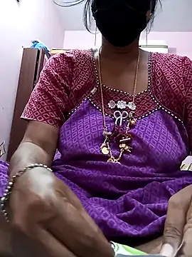 Snapshot of Tamil_sreelekha chatting on March 11, 2025, 11:58 pm Tamil sreelekha online show from March 11, 2025, 11:58 pm