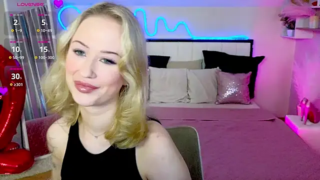 SashaBrooks online show from February 17, 2026, 2:25 pm