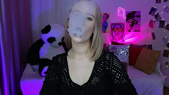 SashaBrooks online show from October 4, 2025, 6:31 pm