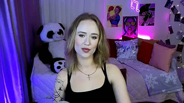 SashaBrooks online show from September 14, 2025, 6:08 pm