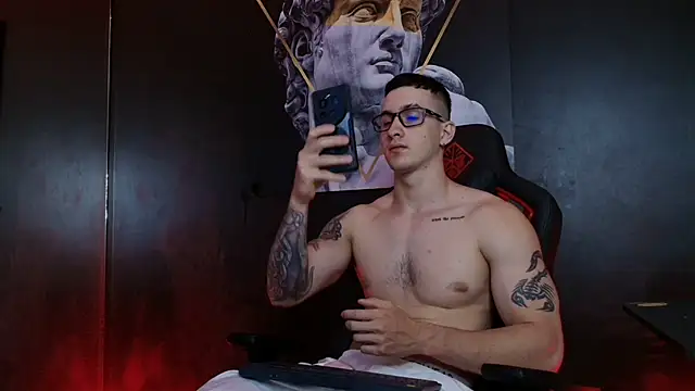 JacksonOlsenn online show from October 30, 2025, 9:11 pm