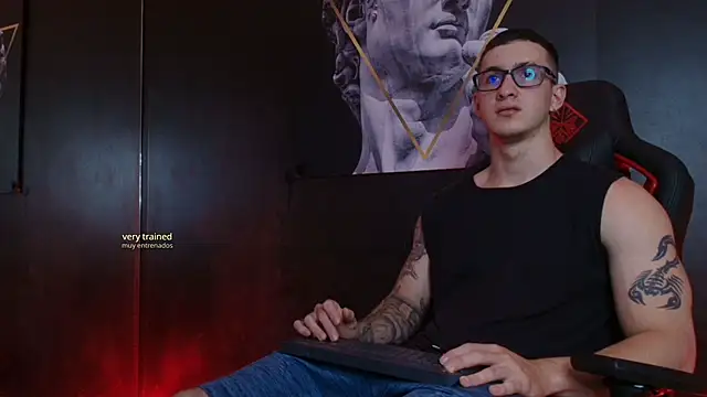 JacksonOlsenn online show from October 17, 2025, 8:54 pm