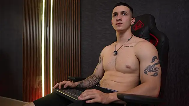 JacksonOlsenn online show from February 17, 2026, 8:50 pm