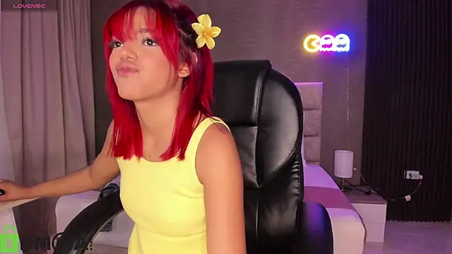 Cristal  adams online show from September 14, 2025, 12:38 pm