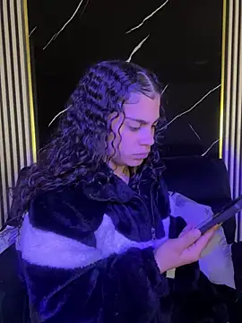 Snapshot of NINA_18_YEARS chatting on March 21, 2025, 8:40 pm NINA 18 YEARS online show from March 21, 2025, 8:40 pm