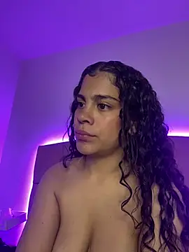 Snapshot of NINA_18_YEARS chatting on March 8, 2025, 1:50 am NINA 18 YEARS online show from March 8, 2025, 1:50 am