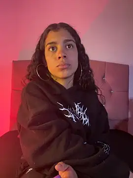 Snapshot of NINA_18_YEARS chatting on September 26, 2025, 8:38 pm NINA 18 YEARS online show from September 26, 2025, 8:38 pm