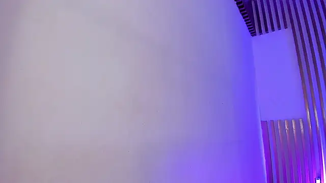 Snapshot of TinaJonnes_ chatting on October 5, 2025, 6:26 am TinaJonnes online show from October 5, 2025, 6:26 am