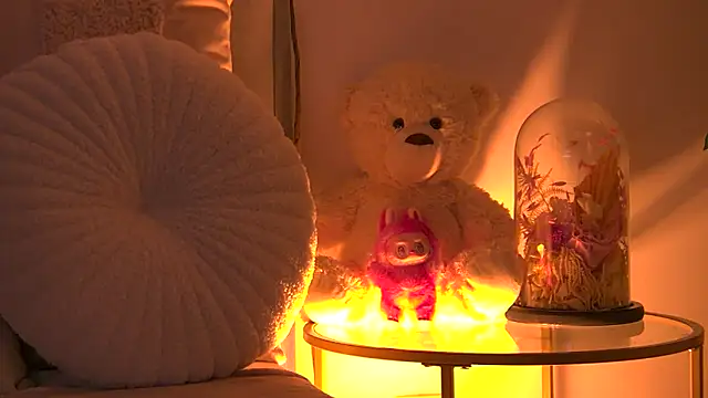 AngeliqueSkye online show from October 25, 2025, 3:17 am