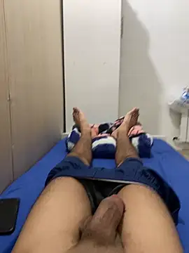 alex-riadh online show from October 27, 2025, 10:44 pm