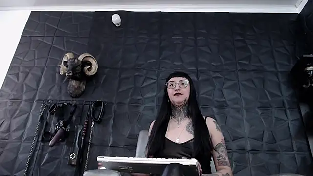 Agata Darkness online show from September 8, 2025, 7:35 pm