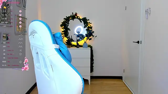 Evia r0se online show from December 19, 2024, 11:39 am