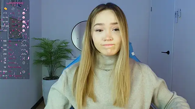 Evia r0se online show from January 30, 2025, 2:06 am