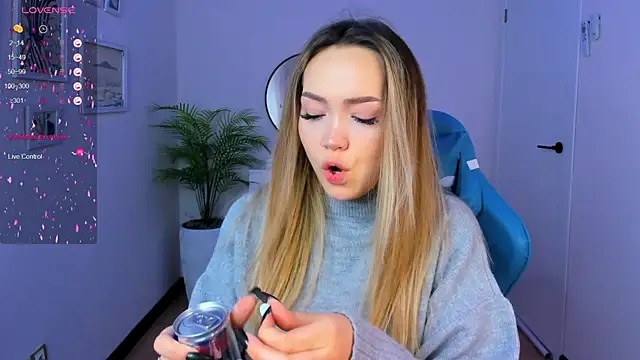 Evia r0se online show from January 5, 2025, 1:56 am