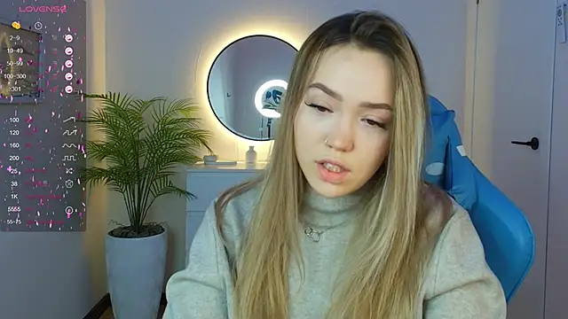 Evia r0se online show from January 30, 2025, 5:09 am