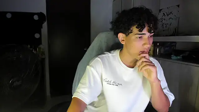 jake willianss online show from July 26, 2026, 2:18 am