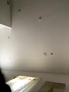 chocolateanaconda1 online show from January 7, 2026, 4:12 pm