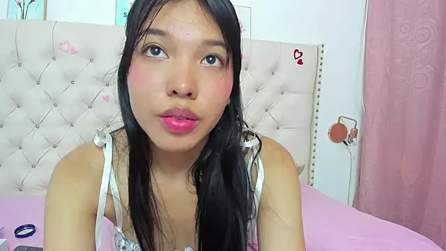 Kim Eli online show from March 2, 2025, 4:07 am