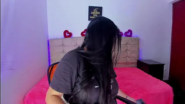 Snapshot of Catherine_summer1 chatting on November 18, 2025, 9:07 pm Catherine summer1 online show from November 18, 2025, 9:07 pm