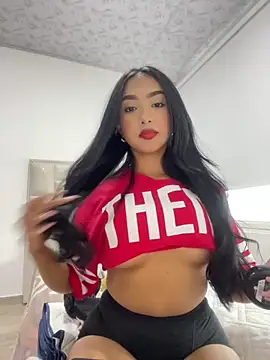 SOPHIACANDY19  online show from October 8, 2025, 6:41 pm