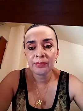 Samantha Sullivan  online show from September 25, 2025, 4:02 pm