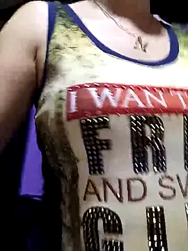 Samantha Sullivan  online show from September 9, 2025, 3:16 am