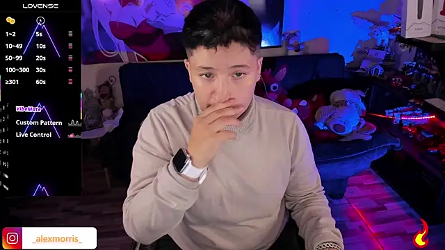 Snapshot of _AlexMorris chatting on December 4, 2025, 6:01 am AlexMorris online show from December 4, 2025, 6:01 am