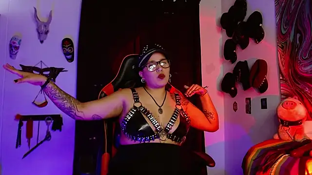 LilithSharon online show from February 5, 2026, 4:47 pm