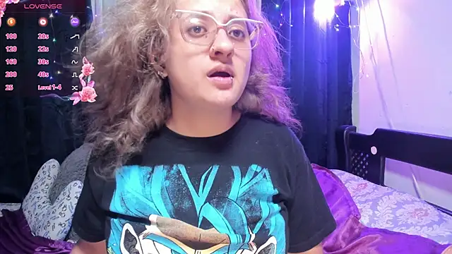 AnnieBigBoobs online show from March 16, 2025, 12:12 am