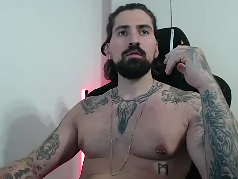 MateoHunk online show from September 29, 2025, 2:44 pm