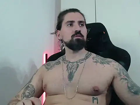 MateoHunk online show from September 30, 2025, 4:35 pm