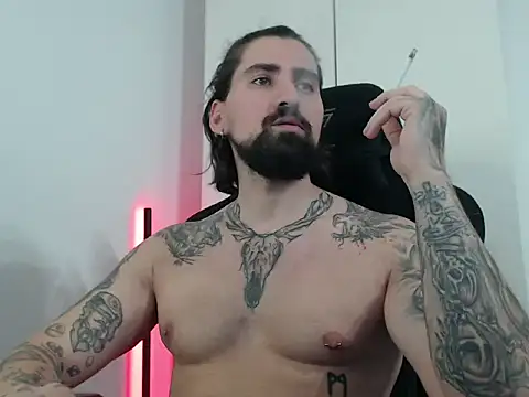 MateoHunk online show from September 27, 2025, 9:04 am