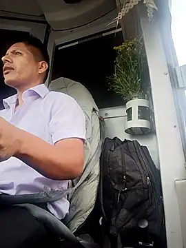 alexchir4 online show from November 11, 2025, 12:55 pm