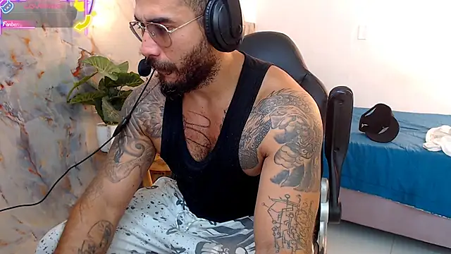 hanz col online show from September 15, 2025, 8:53 pm