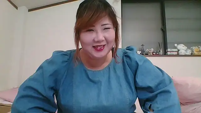 SAKU-RA-chan online show from March 22, 2025, 3:52 am