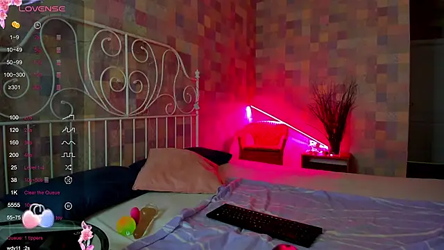 Kira yoon online show from February 23, 2025, 11:04 pm