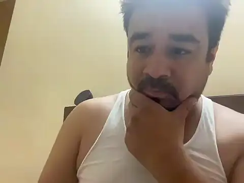 coolboy6566 online show from July 14, 2026, 6:40 am