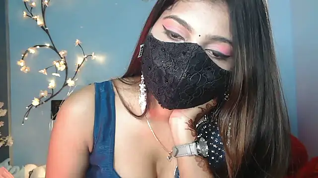 Reena Singh53 online show from January 12, 2026, 2:13 pm