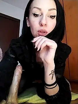 dahlia 82 online show from February 26, 2026, 9:20 am