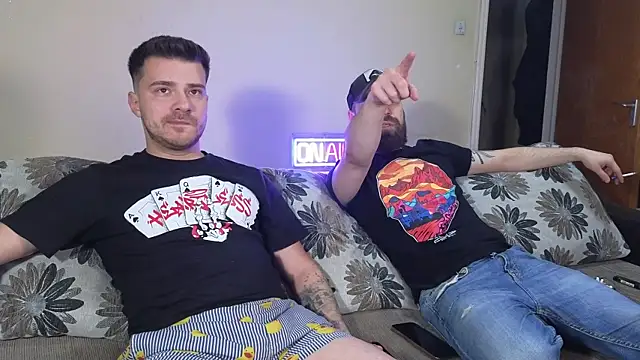 JohnnyStepBro online show from December 9, 2024, 6:14 pm