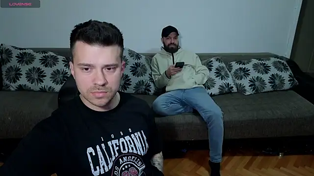 JohnnyStepBro online show from April 15, 2026, 7:58 pm