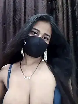 Lalisa sexy online show from October 25, 2025, 5:02 pm