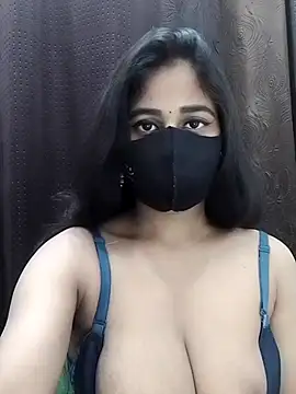 Snapshot of Lalisa_sexy chatting on July 3, 2026, 8:21 am Lalisa sexy online show from July 3, 2026, 8:21 am